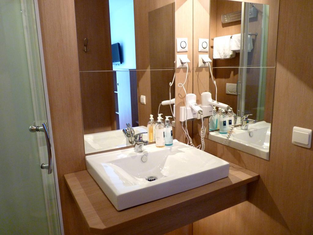 Hotel Blie, Bed & Breakfast, Self Check-In Horn Extérieur photo