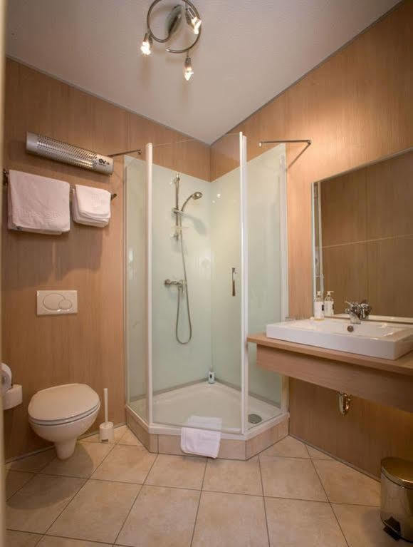Hotel Blie, Bed & Breakfast, Self Check-In Horn Extérieur photo
