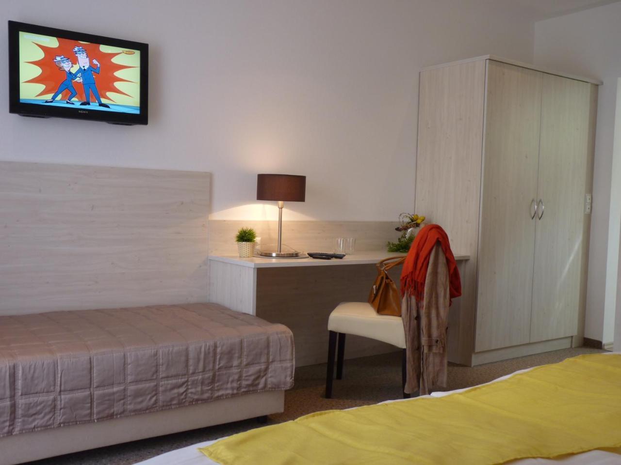 Hotel Blie, Bed & Breakfast, Self Check-In Horn Extérieur photo